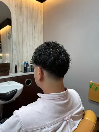 ミディアム パーマ 伊藤 良奈のヘアスタイル