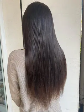 ロング カラー Chihiro .のヘアスタイル