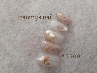 ネイル tommy's nail所属・福岡/若よもぎ蒸し 全身美容が叶うサロンのネイルデザイン