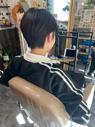 ショート カラーパティシエ facce🌼ikoのヘアスタイル