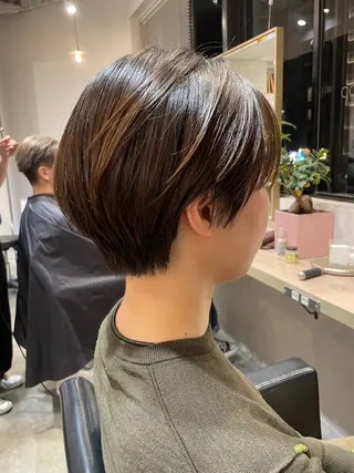 ショート 伊藤 まみのヘアスタイル