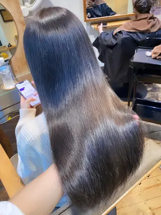 ロング 山本 珠里のヘアスタイル