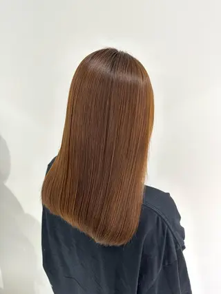 セミロング 安井　昴 💫ブリーチ縮毛矯正のヘアスタイル