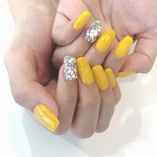 ネイル 中牟田 彩水のネイルデザイン