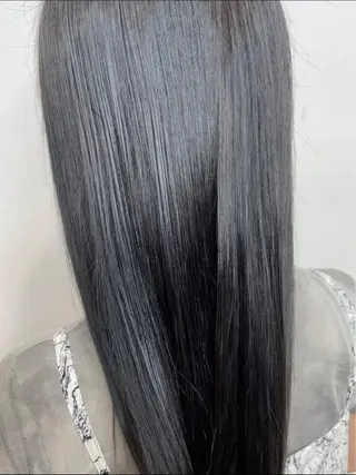 ロング カラー 🌈モリグチ ケイスケ🦄のヘアスタイル