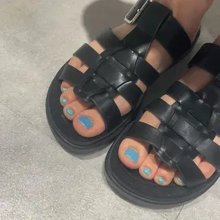 ネイル LICO HAIR&RELAXATION名駅店所属・airi 🤍のネイルデザイン