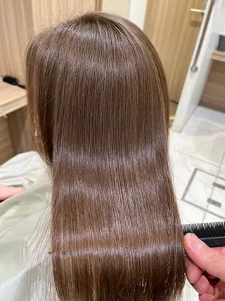 セミロング カラー 🇰🇷韓国レイヤー 艶カラー／田川佑紀のヘアスタイル