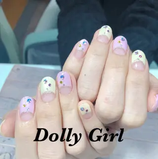 ネイル 個室ネイルサロンDolly  Girl〜ドーリーガール〜所属・DollyGirl KYOKOのネイルデザイン