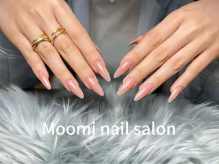 ロング moomi nailのネイルデザイン