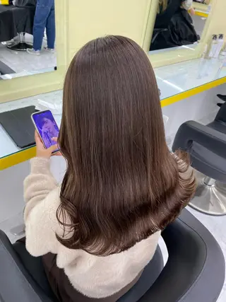 セミロング カラー パーマ ヘアアレンジ メンズ キッズ ネイル マツエク・マツパ アイブロウ linette所属・🐩推し活🐩 FUTABA🍒のヘアスタイル