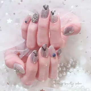 ミディアム SAKURA 🍒のネイルデザイン