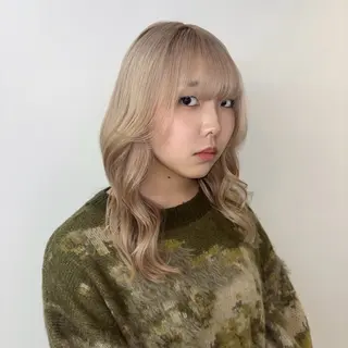 ロング カラー Ren. 🦋デザインカラーのヘアスタイル