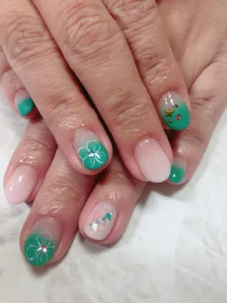 ネイル Lokahi NAILのネイルデザイン