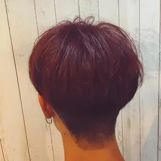 ショート カラー embrace エンブレイスのヘアスタイル