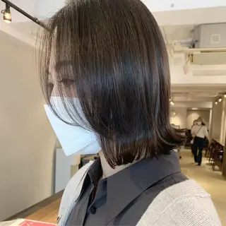 ショート カラー 透明感/オリーブ/ グレージュ/YUKAのヘアスタイル