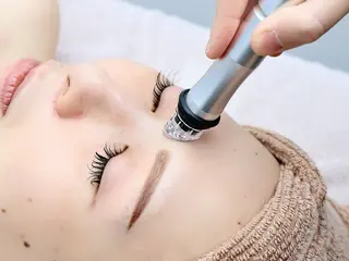 NAVI 韓国肌管理所属・NAVI韓国肌管理《 毛穴/艶肌/小顔》のエステ・リラクイメージ