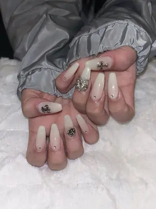 ネイル 名古屋ワンホンネイル 沙理亜のネイルデザイン