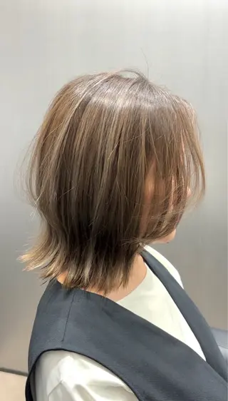 カラー HARUKI  MINATO Japan広島紙屋町店所属・hmj紙屋町店 脊戸智志のヘアスタイル