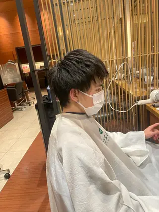 ショート メンズ 髙田 千華 髪質改善ストレートのヘアスタイル