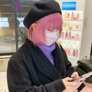 ショート カラー ハッシュカット/ハイ トーン/MANAMIのヘアスタイル