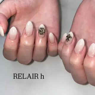 ネイル RELAIR h所属・西村 彩音のネイルデザイン