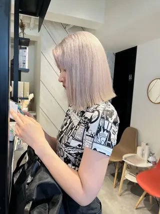 ミディアム デザイン🥇複雑履歴 ハイトーン特化のヘアスタイル