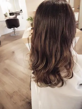 ロング 中嶋 【ナカジマ】のヘアスタイル