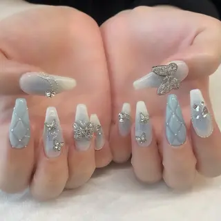 ネイル 💎🐰 saki. m 🐰💎のネイルデザイン