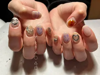 ネイル アトリエ ○△□のネイルデザイン