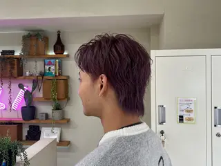 カラー メンズ 喜友名 ウララのヘアスタイル