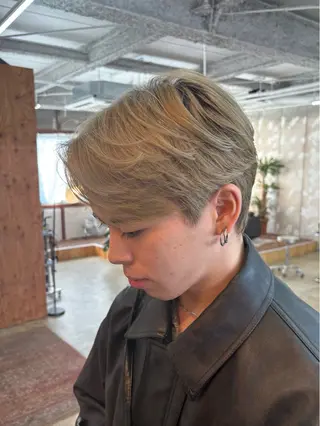 カラー メンズ isi(イシ)所属・isi／門真／古川橋 EITOのヘアスタイル