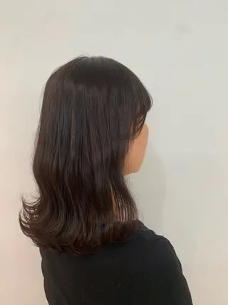 ミディアム カラー 室谷 ゆりあのヘアスタイル