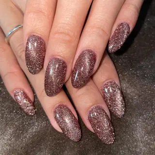 ネイル Beauty Salon amour所属・Seven's / NANAのネイルデザイン