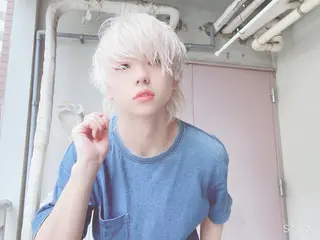 ミディアム カラー パーマ ヘアアレンジ メンズ ⚠️激安ブリーチで 後悔してる方へ⚠️のヘアスタイル