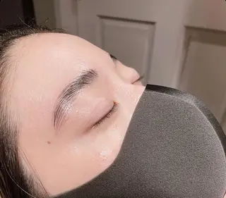 GO TODAYAmiu所属・束感まつげ さりなのマツエク・マツパデザイン