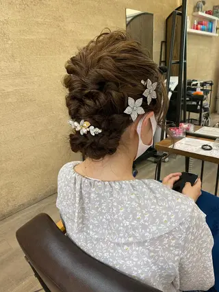 ミディアム ELEN 新百合ヶ丘のヘアスタイル