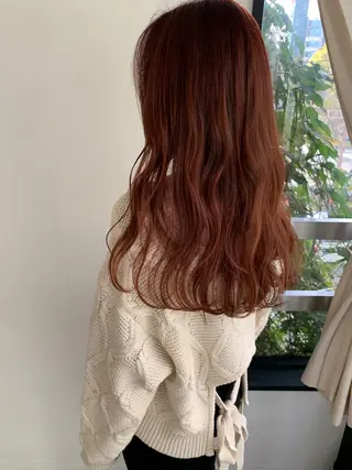 ロング LOREN＋透明感 オリーブhirokoのヘアスタイル