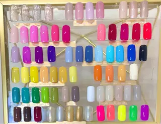 ネイル Nail salon s.k.所属・Nailist. emiのネイルデザイン