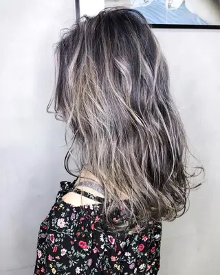 セミロング みつゆ 表参道/原宿のヘアスタイル