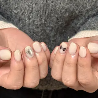 ネイル IYOU NAIL町田店所属・IYOUNAIL- Piggyのネイルデザイン