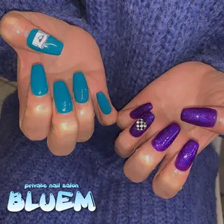 ネイル BLUEM なな🐶のネイルデザイン