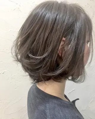 ショート カラー F． 梅田/ボブ/パーマのヘアスタイル