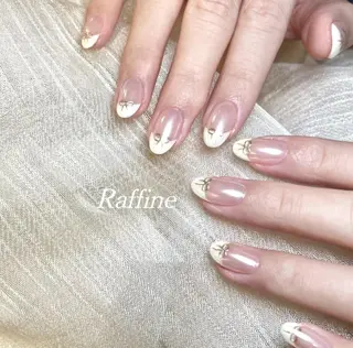 ネイル RAFFINE haru🦋🩵のネイルデザイン