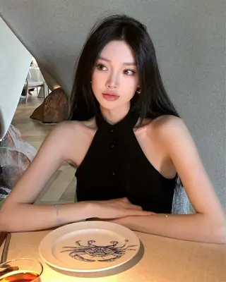 ロング 縮毛👱🏽‍♀️ 🎀海外ハイライトのヘアスタイル