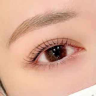 マツエク・マツパ 西尾 未来音の眉毛・アイブロウイメージ