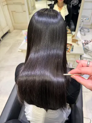 セミロング 🟠髪質改善縮毛矯正 YUTO🟠のヘアスタイル