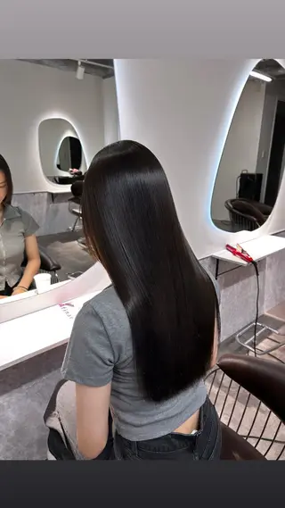 ロング 🎀髪ツヤカラー🎀 ──. HONOKAのヘアスタイル