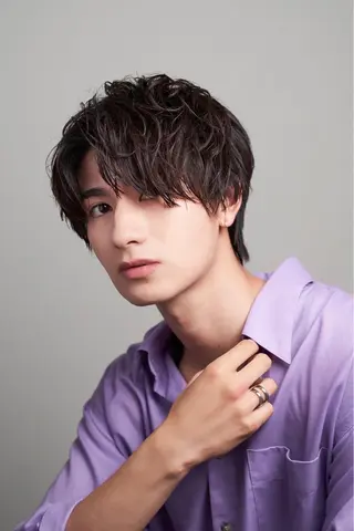 ミディアム パーマ メンズ メンズ似合わせ🪞 リピート率No.1のヘアスタイル