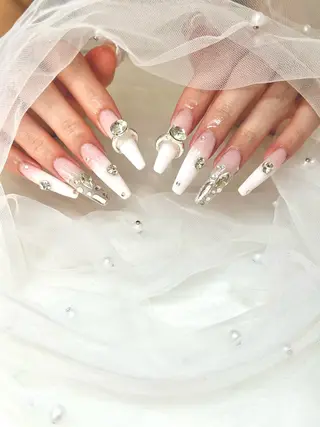 ネイル 【Laule‘a 】のネイルデザイン