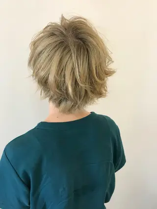 ショート 伊藤 裕貴のヘアスタイル